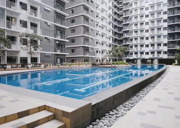 Aparthotel Sm Moa Near Naia Airports 1 Bedroom With Balcony Sg 2 At Shore 3 Manila